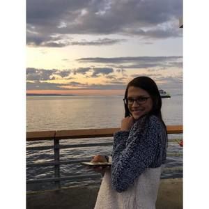 Meet your Posher, Rayana